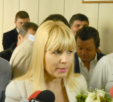 Elena Udrea află joi dacă va fi eliberată din arest